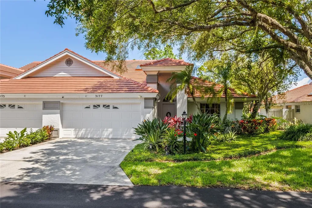 3177 Lake Park Lane Sarasota FL 34231