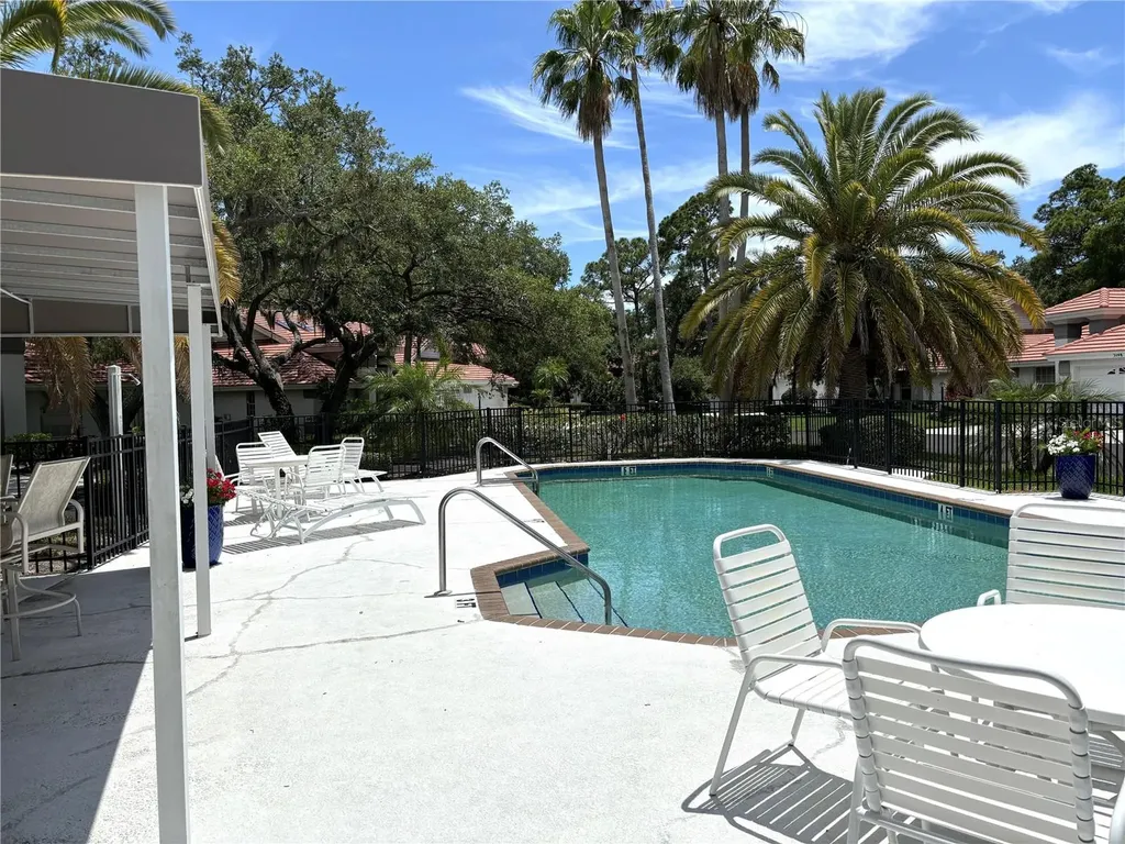 3177 Lake Park Lane Sarasota FL 34231