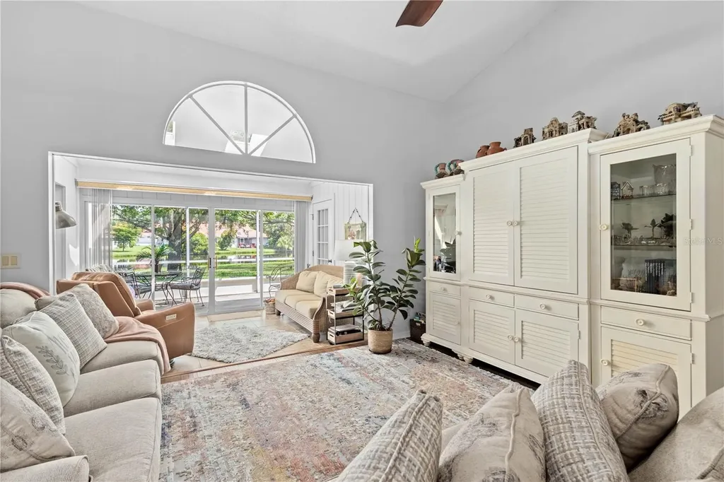 3177 Lake Park Lane Sarasota FL 34231
