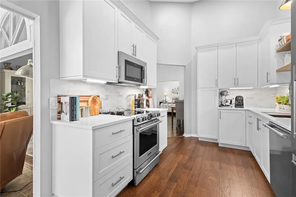 3177 Lake Park Lane Sarasota FL 34231