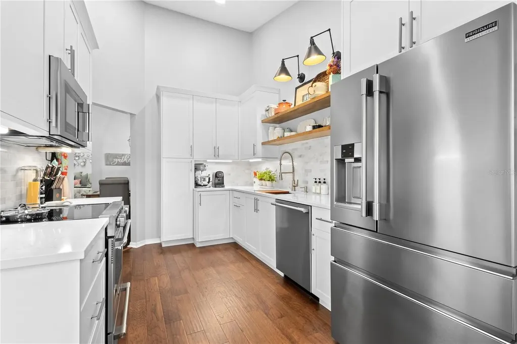 3177 Lake Park Lane Sarasota FL 34231
