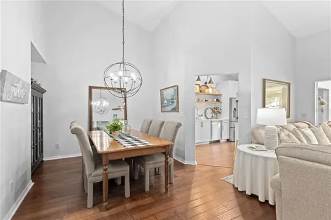 3177 Lake Park Lane Sarasota FL 34231