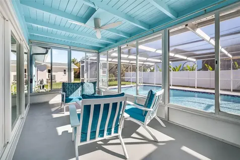 4388 50th Place S St Petersburg FL 33711