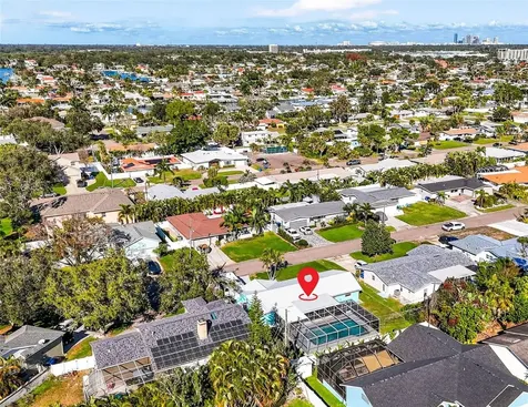 4388 50th Place S St Petersburg FL 33711