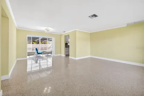4388 50th Place S St Petersburg FL 33711