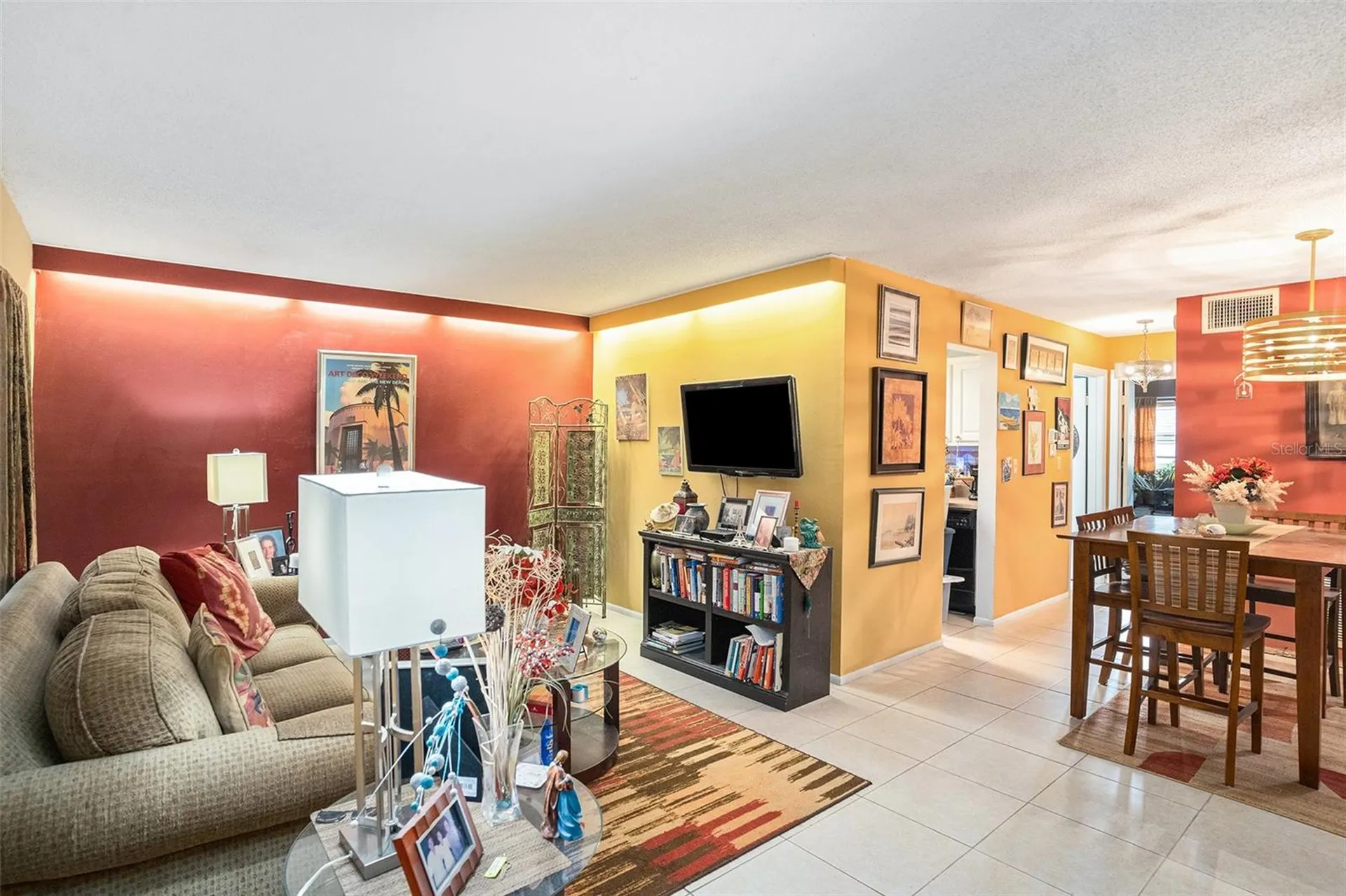 350 79th Avenue N St Petersburg FL 33702