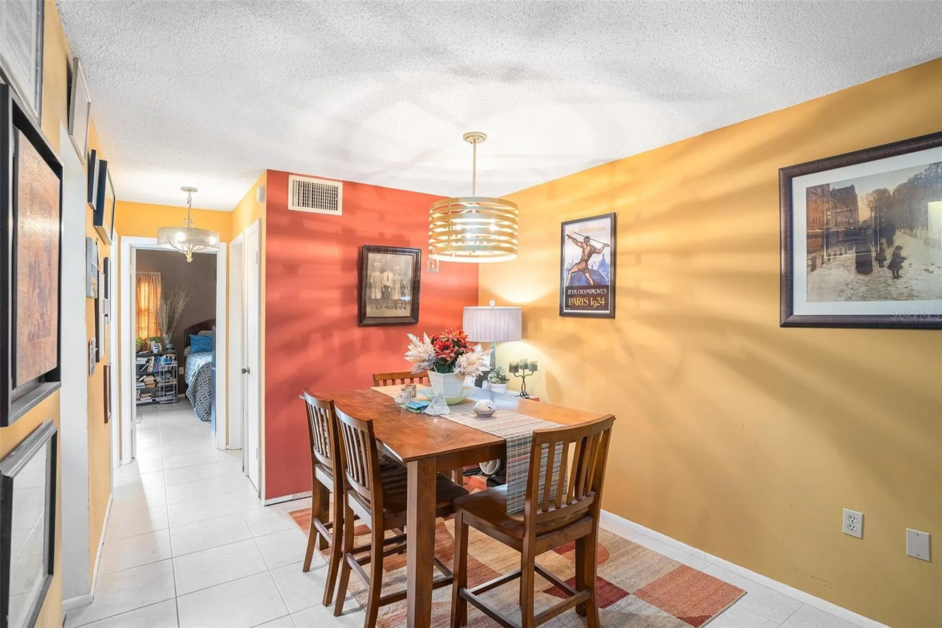 350 79th Avenue N St Petersburg FL 33702