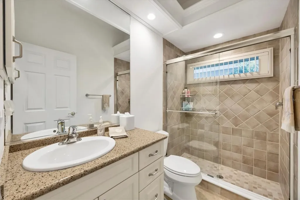 8404 Abingdon Court University Park FL 34201