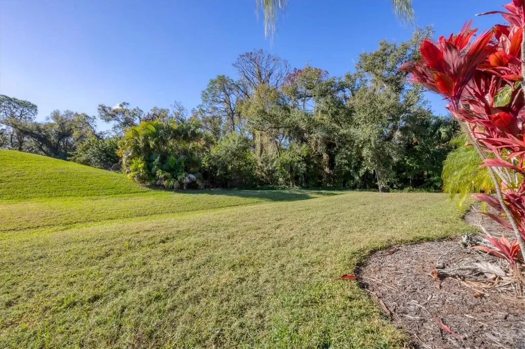 8404 Abingdon Court University Park FL 34201