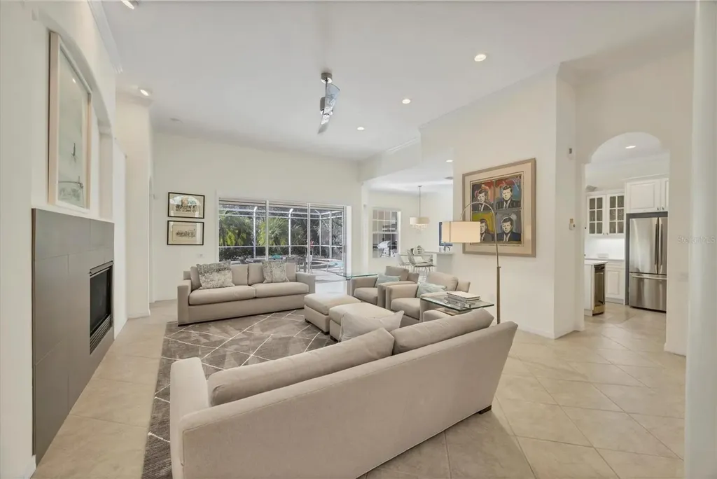 8404 Abingdon Court University Park FL 34201
