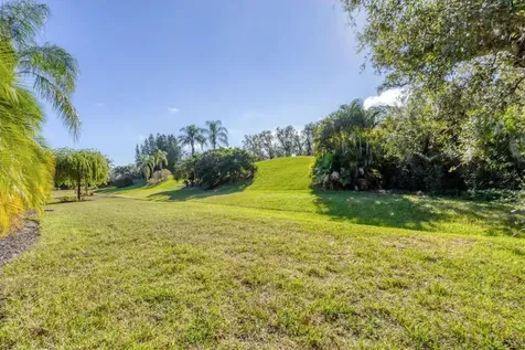 8404 Abingdon Court University Park FL 34201