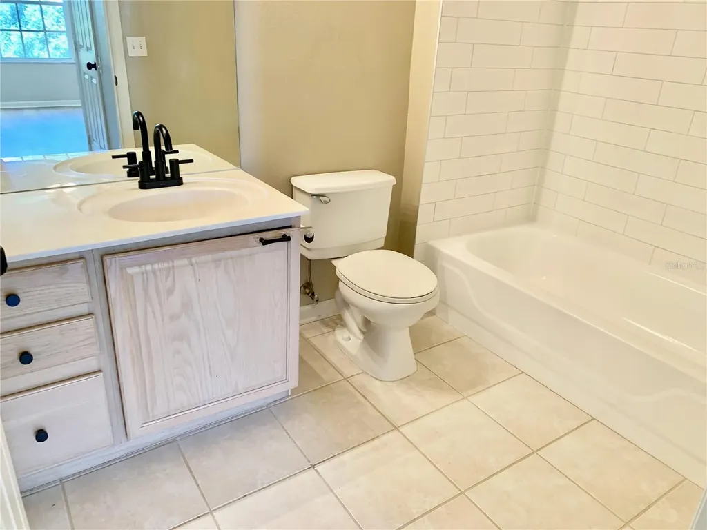 1212 S Hiawassee Road Orlando FL 32835