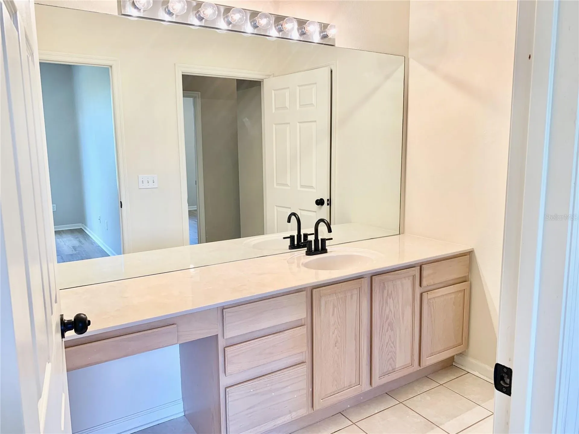 1212 S Hiawassee Road Orlando FL 32835
