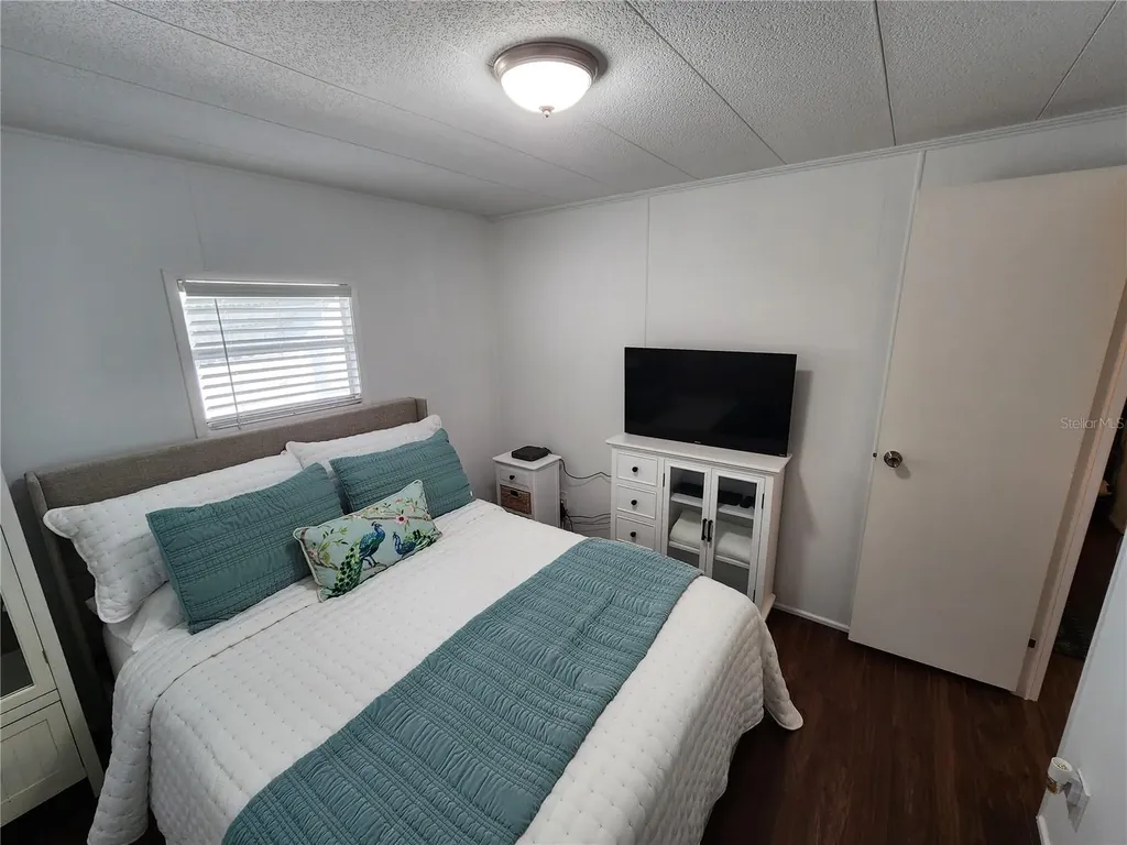 2204 17th Street Court W Bradenton FL 34205