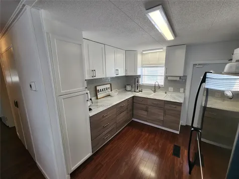 2204 17th Street Court W Bradenton FL 34205