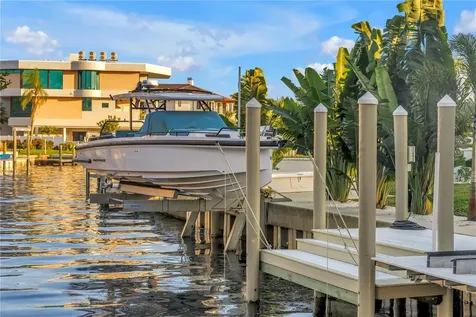 145 Bay Point Drive NE St Petersburg FL 33704