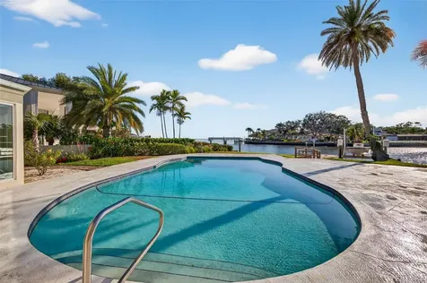 1323 Snell Harbor Drive NE St Petersburg FL 33704