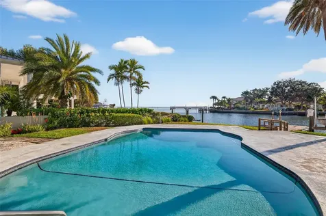 1323 Snell Harbor Drive NE St Petersburg FL 33704