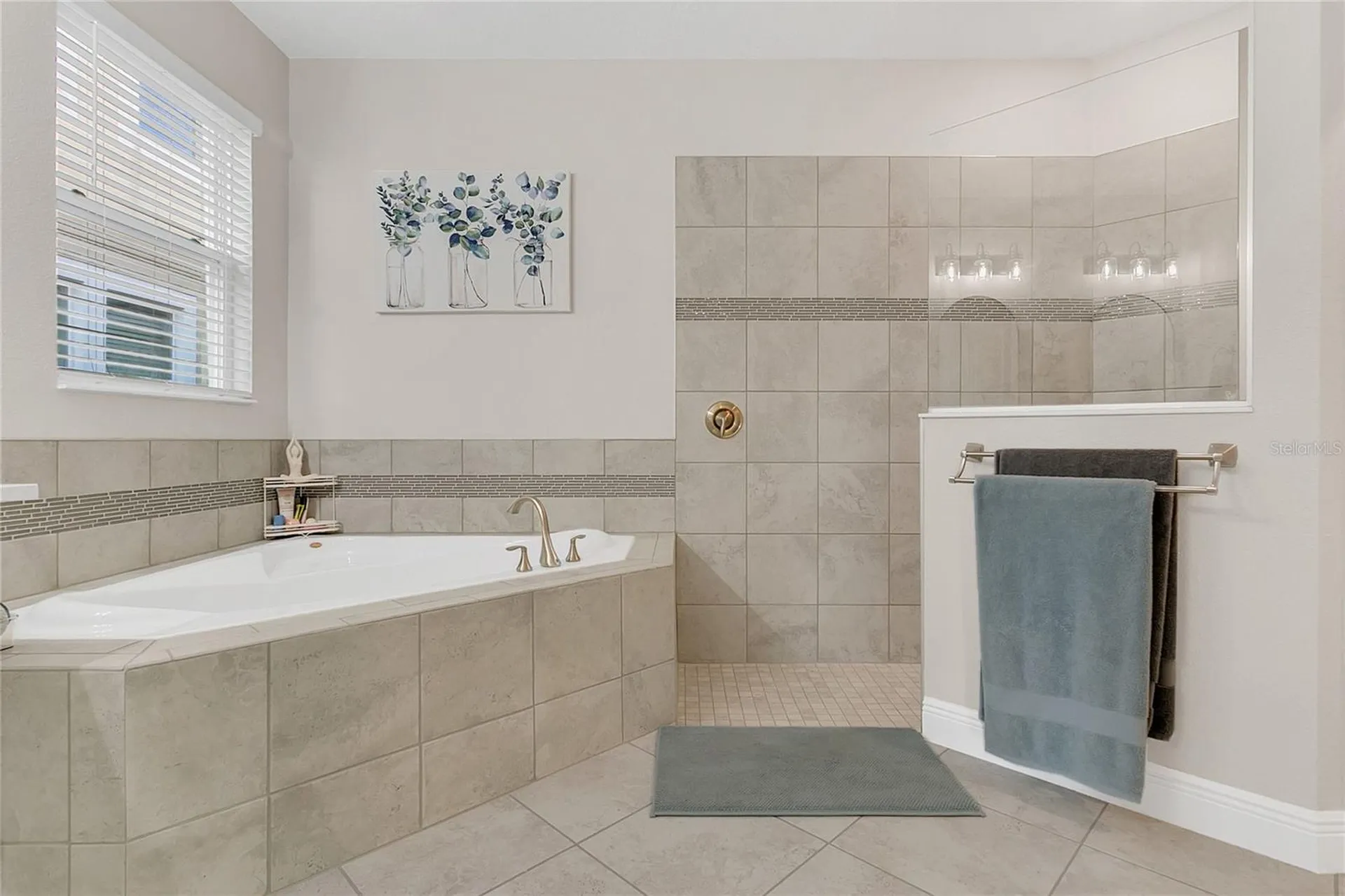 1109 Blackwolf Run Road Davenport FL 33896