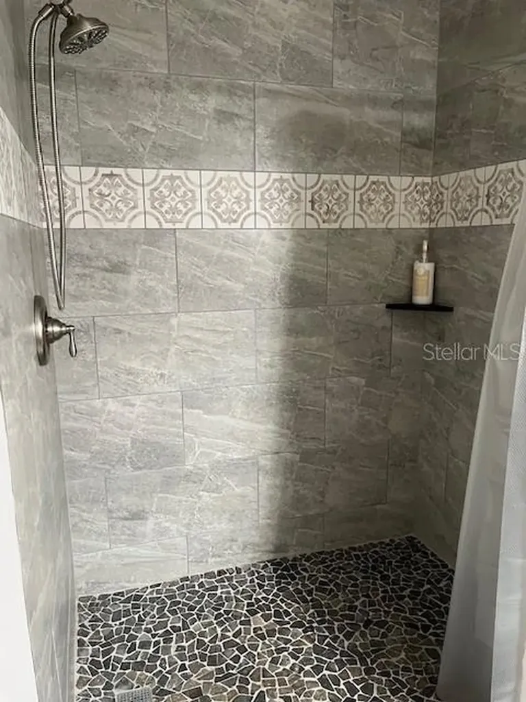 10764 70th Avenue Seminole FL 33772