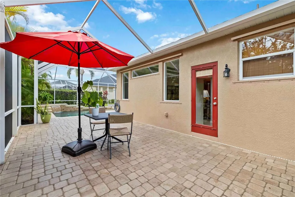 7918 Edmonston Circle University Park FL 34201