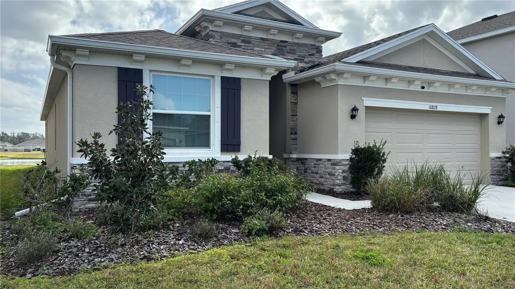 10828 Charlotte Drive Parrish FL 34219