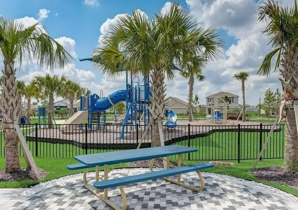 10828 Charlotte Drive Parrish FL 34219