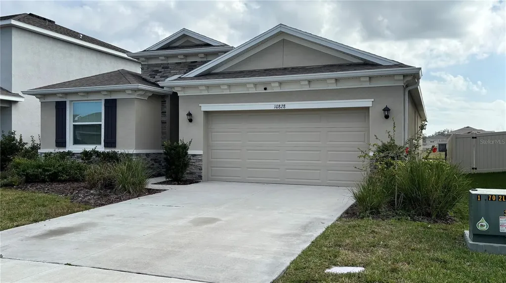 10828 Charlotte Drive Parrish FL 34219