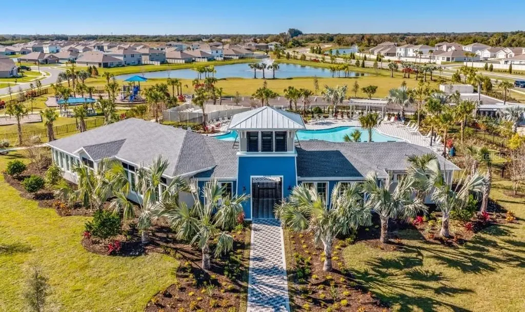 10828 Charlotte Drive Parrish FL 34219