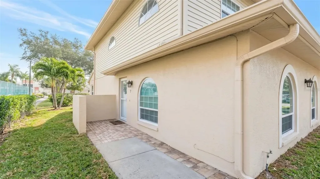 9049 Antigua Drive Seminole FL 33777