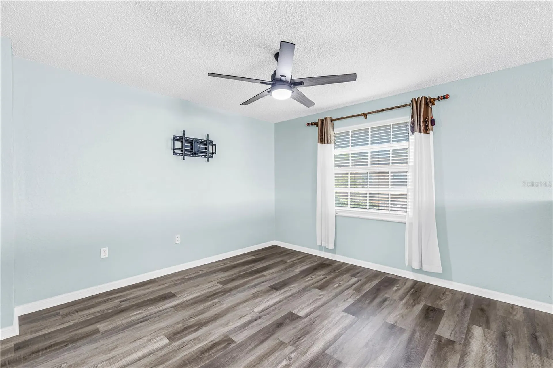 9049 Antigua Drive Seminole FL 33777