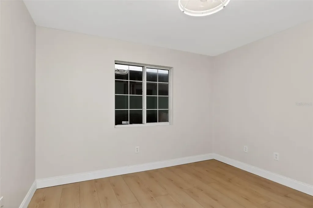 522 E Morgan Street Tarpon Springs FL 34689