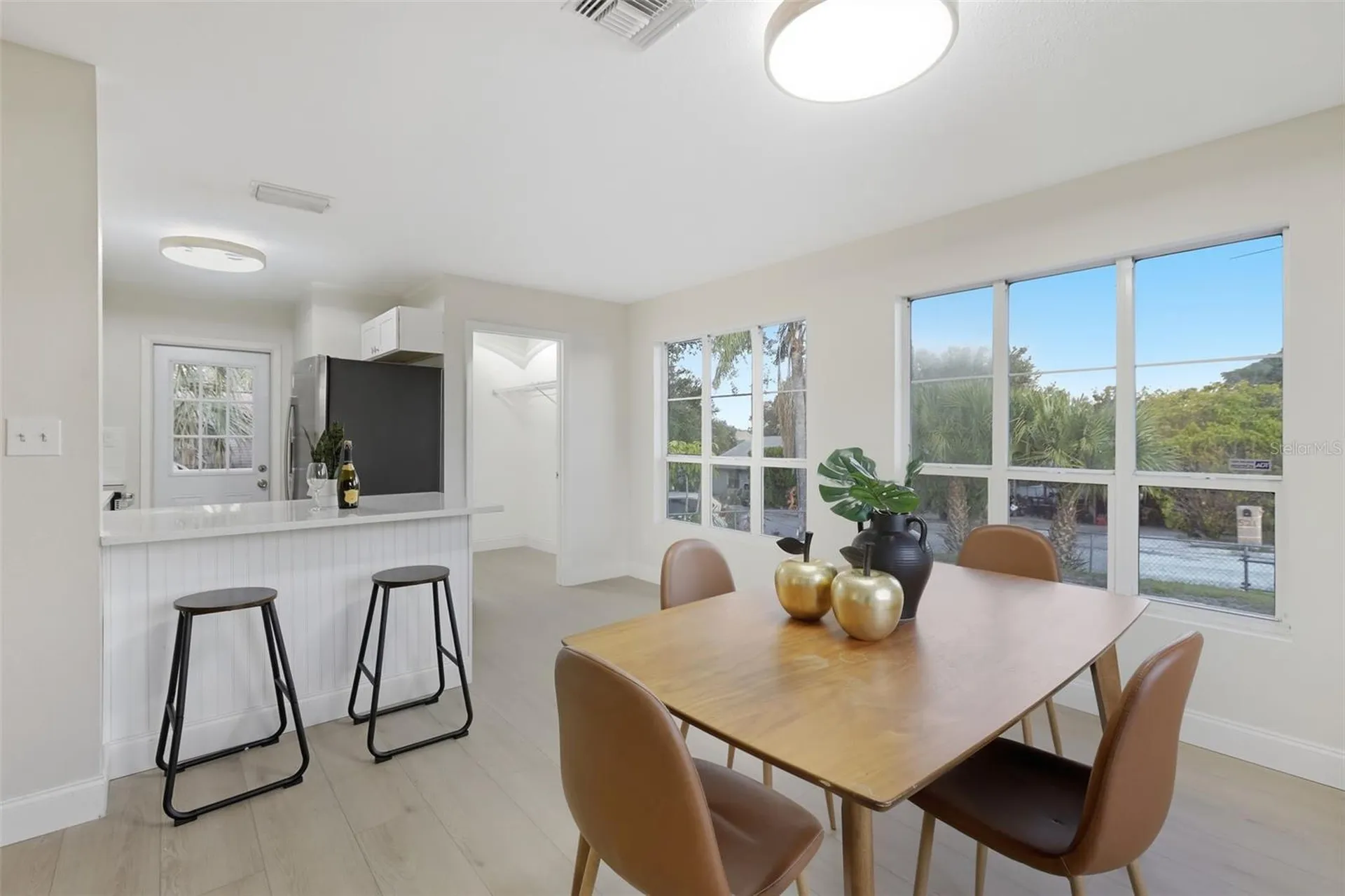 522 E Morgan Street Tarpon Springs FL 34689