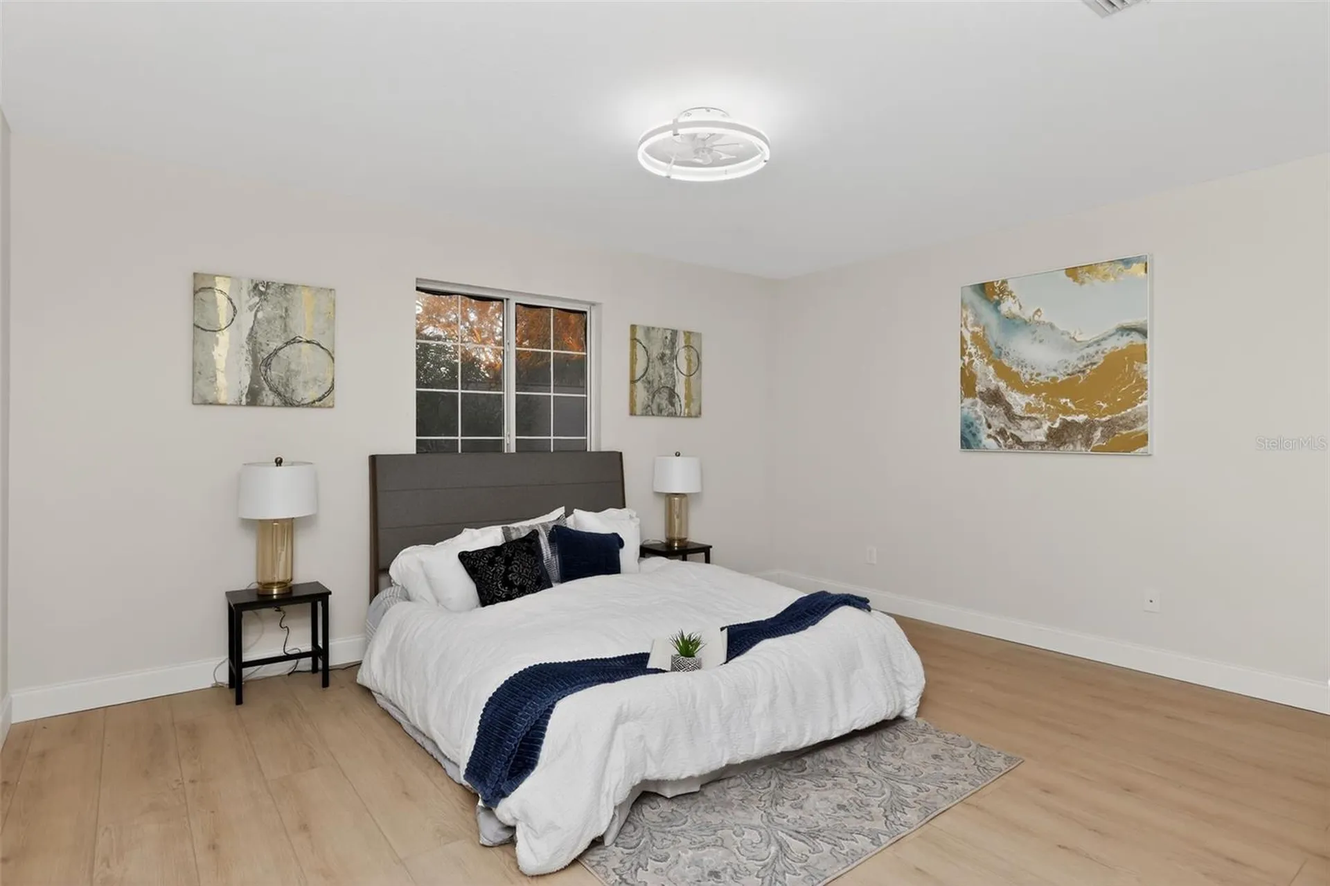 522 E Morgan Street Tarpon Springs FL 34689