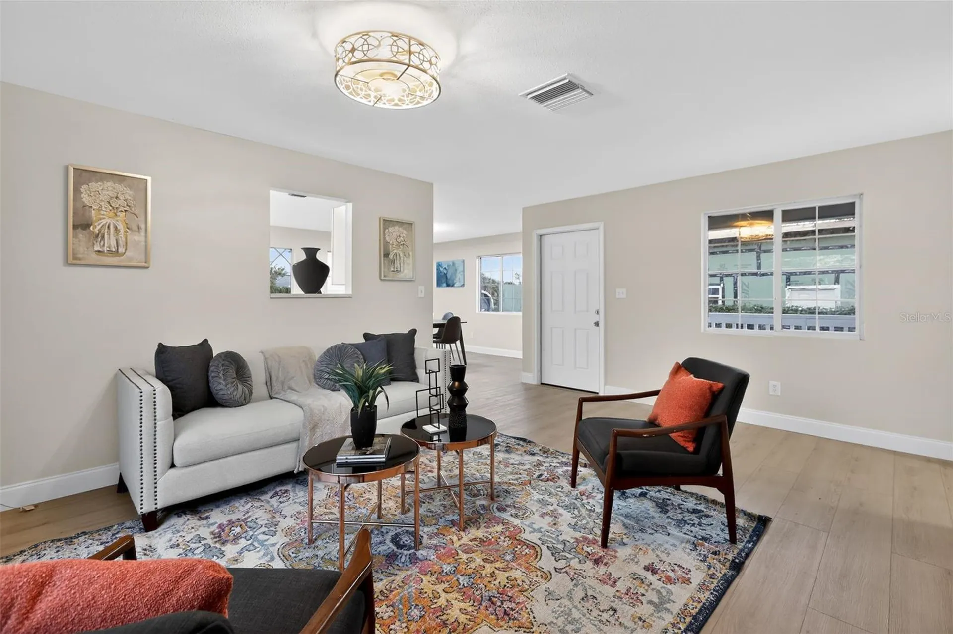 522 E Morgan Street Tarpon Springs FL 34689