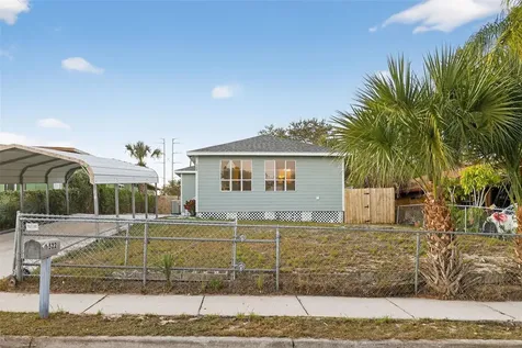 522 E Morgan Street Tarpon Springs FL 34689