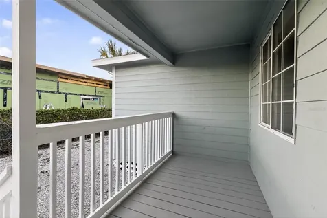 522 E Morgan Street Tarpon Springs FL 34689