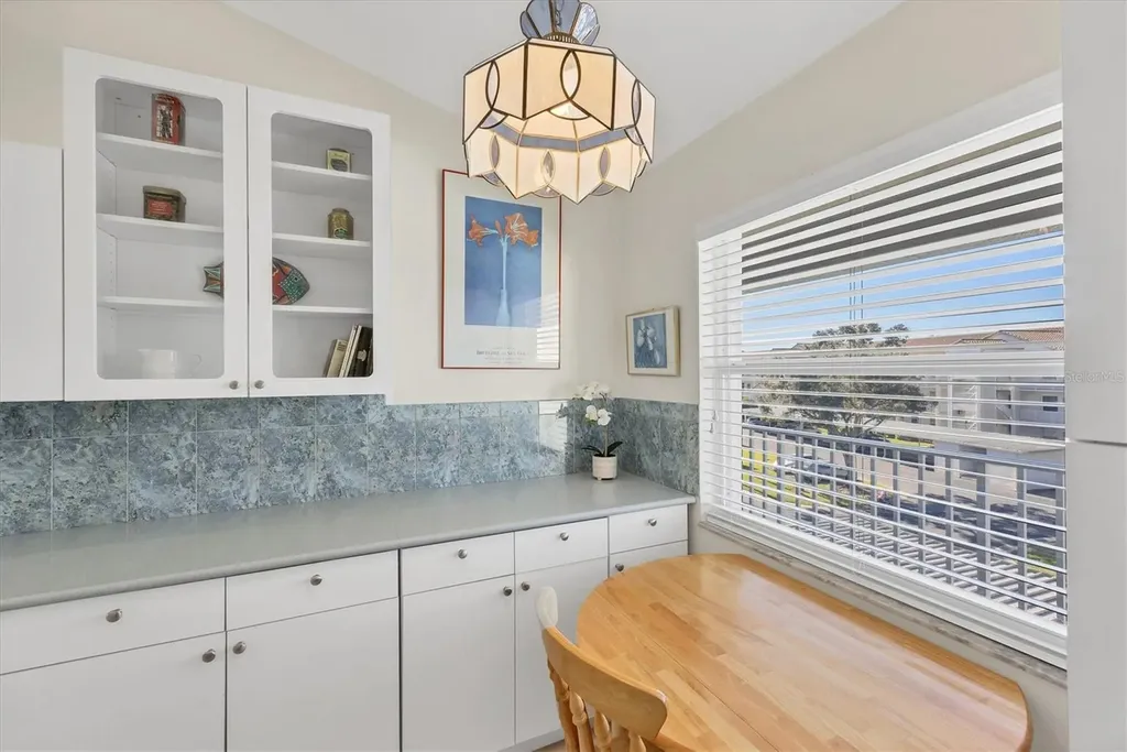 8735 Olde Hickory Avenue Sarasota FL 34238