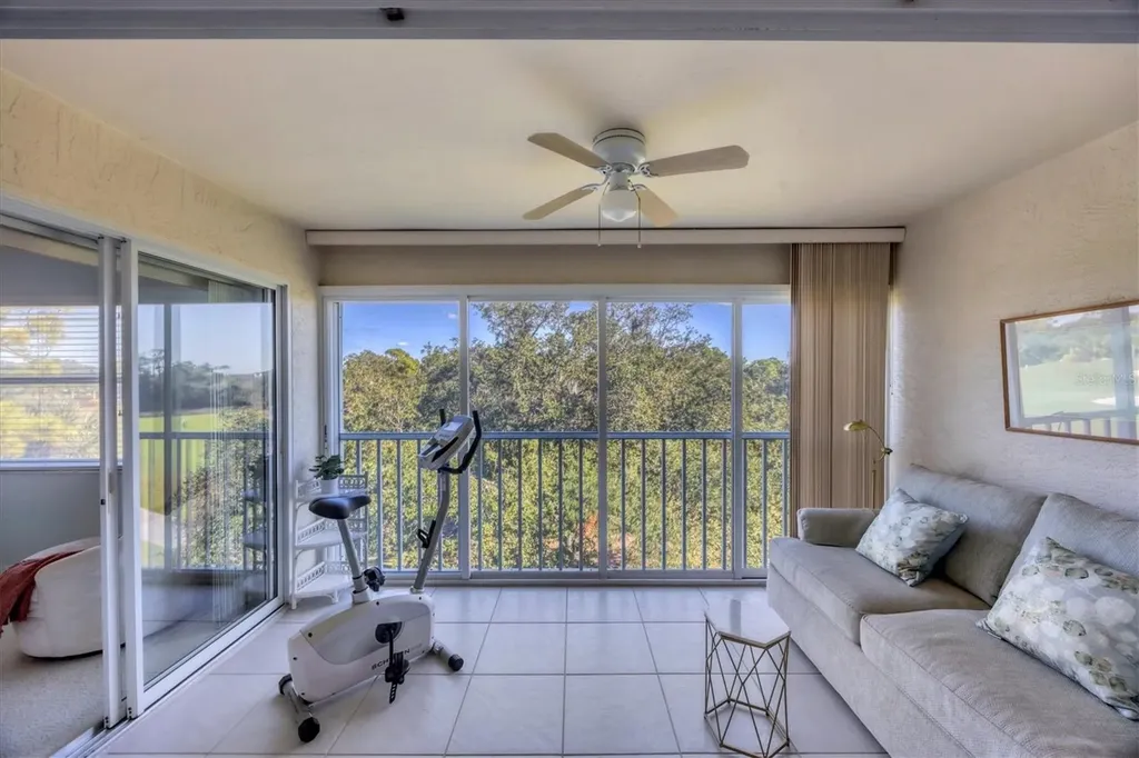 8735 Olde Hickory Avenue Sarasota FL 34238