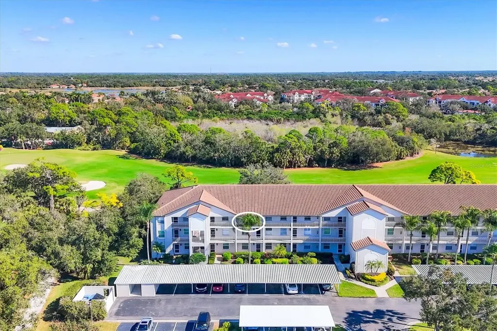 8735 Olde Hickory Avenue Sarasota FL 34238