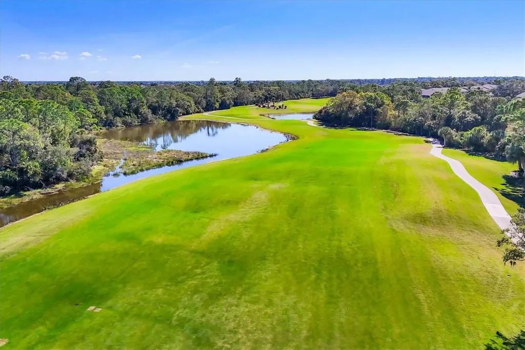 8735 Olde Hickory Avenue Sarasota FL 34238