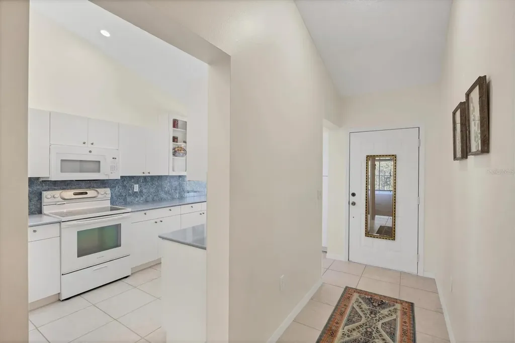 8735 Olde Hickory Avenue Sarasota FL 34238