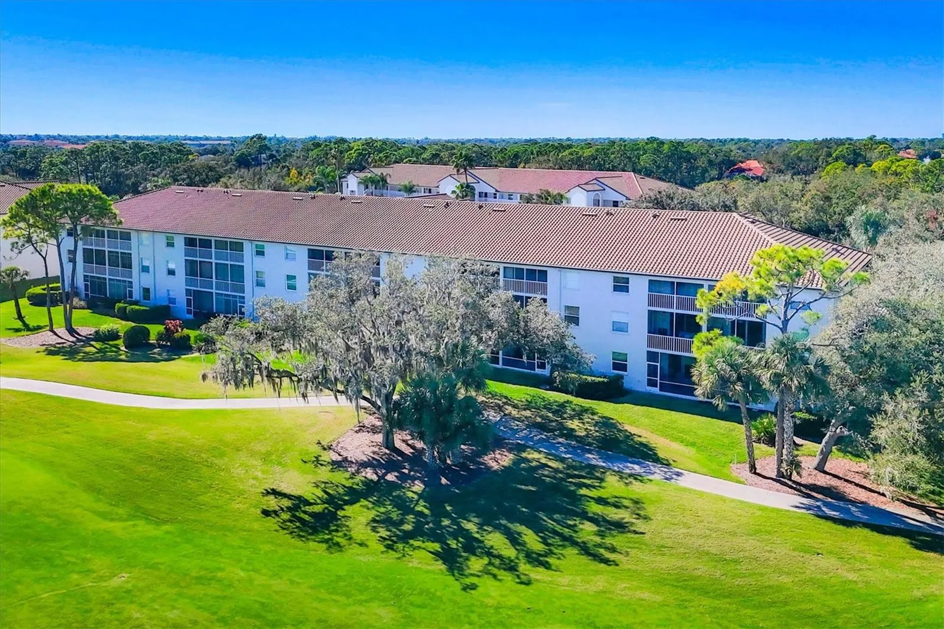 8735 Olde Hickory Avenue Sarasota FL 34238