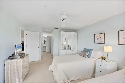 8735 Olde Hickory Avenue Sarasota FL 34238
