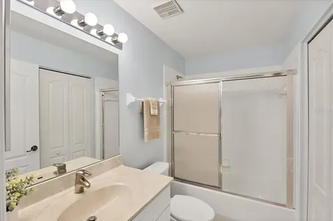 8735 Olde Hickory Avenue Sarasota FL 34238
