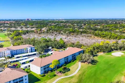 8735 Olde Hickory Avenue Sarasota FL 34238