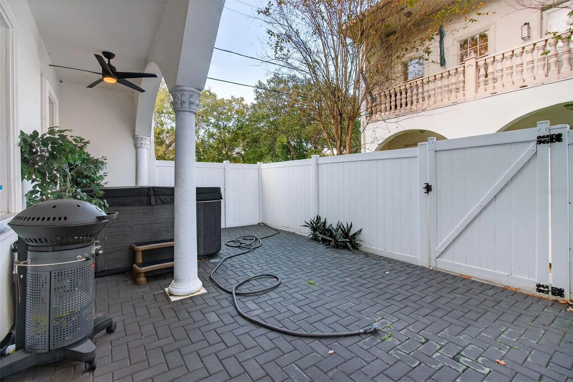 5601 Bayshore Boulevard Tampa FL 33611