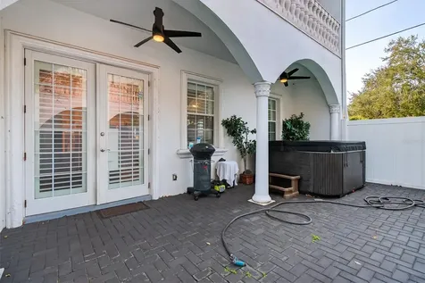 5601 Bayshore Boulevard Tampa FL 33611