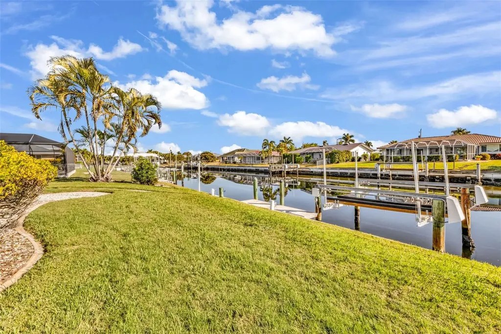 944 Genoa Court Punta Gorda FL 33950