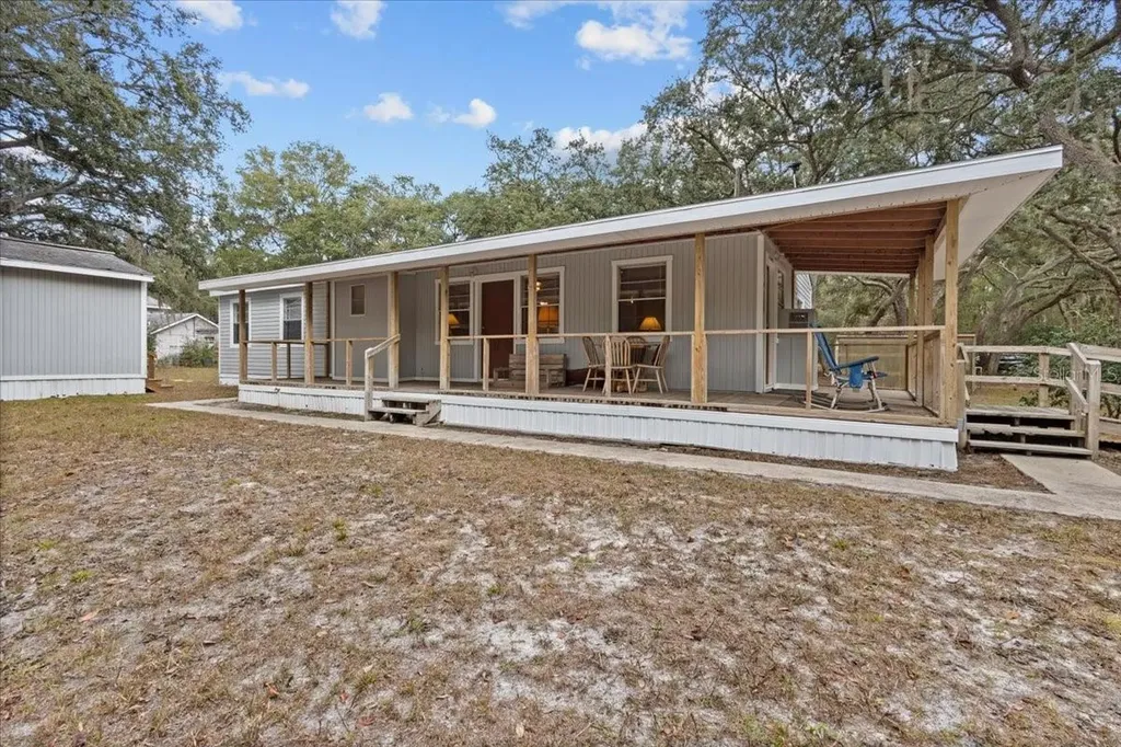 455 NE 441 Avenue Old Town FL 32680